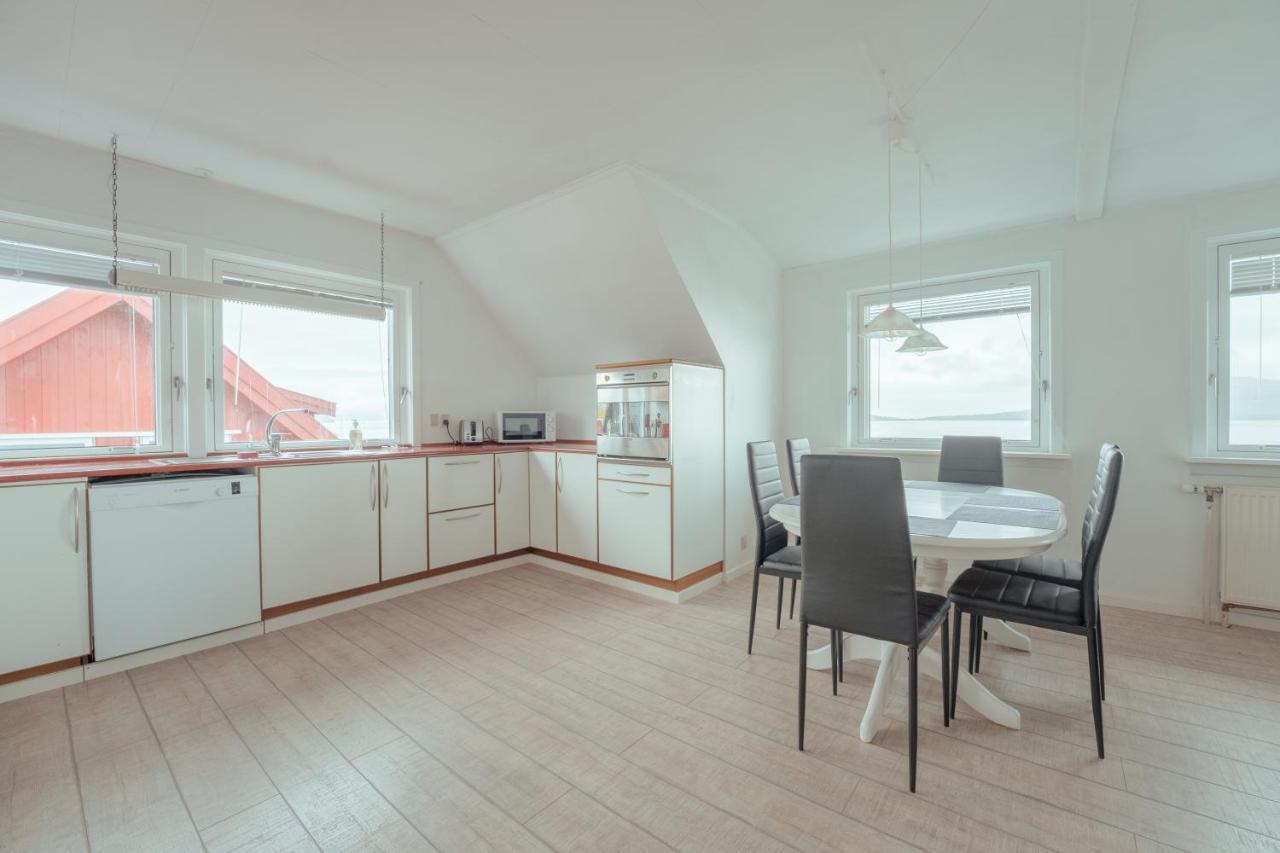 Apartamento Sea View Apt / Central / Spacious / Free Parking Tórshavn Exterior foto